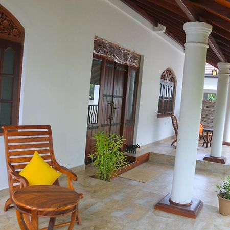 Nivahana Homestay Kandy Extérieur photo