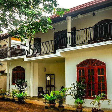 Nivahana Homestay Kandy Extérieur photo