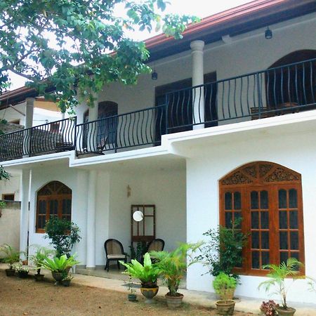 Nivahana Homestay Kandy Extérieur photo