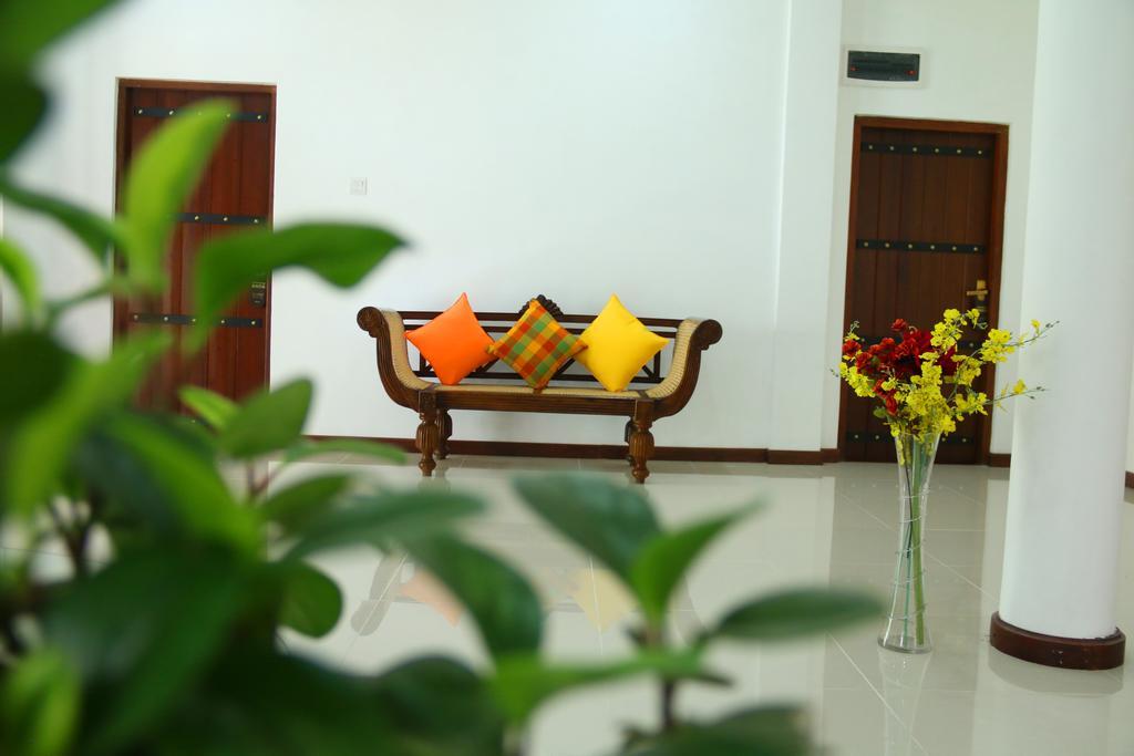 Nivahana Homestay Kandy Extérieur photo