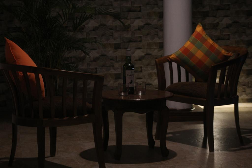 Nivahana Homestay Kandy Extérieur photo