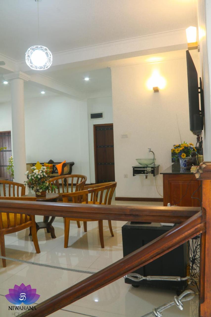 Nivahana Homestay Kandy Extérieur photo