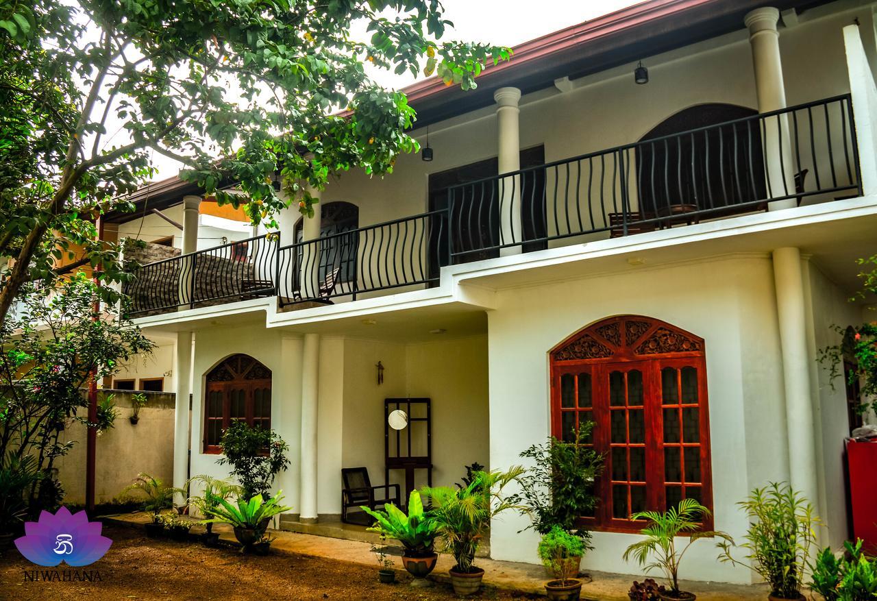 Nivahana Homestay Kandy Extérieur photo