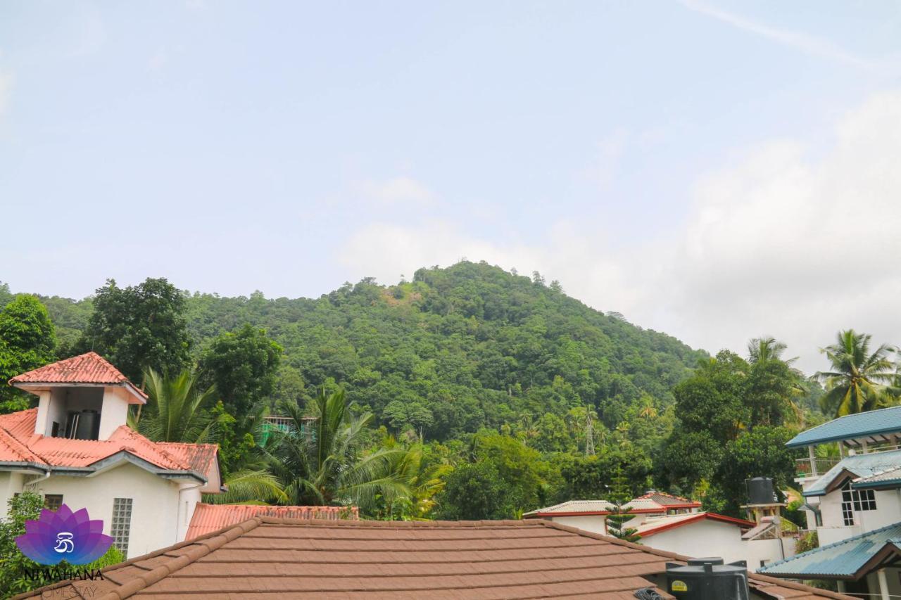 Nivahana Homestay Kandy Extérieur photo