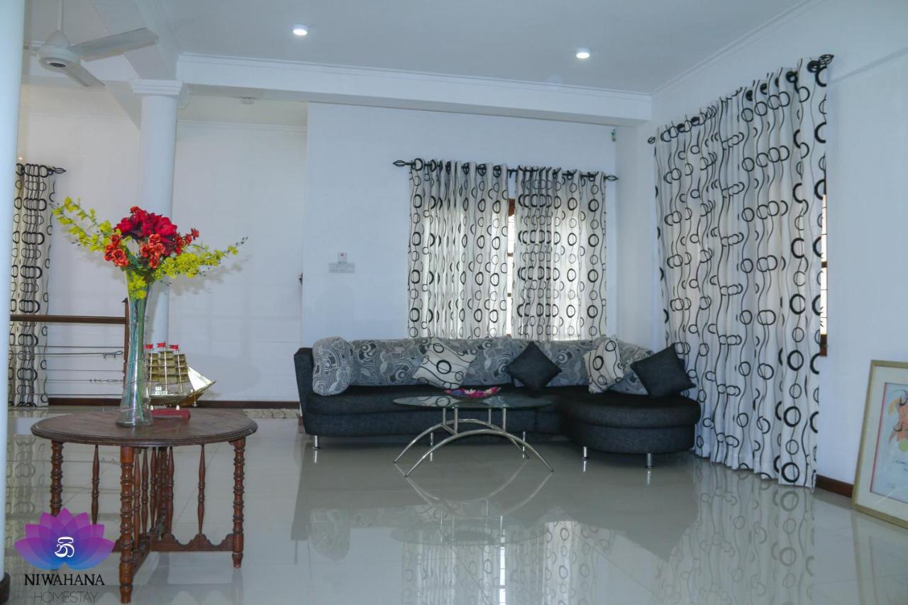Nivahana Homestay Kandy Extérieur photo