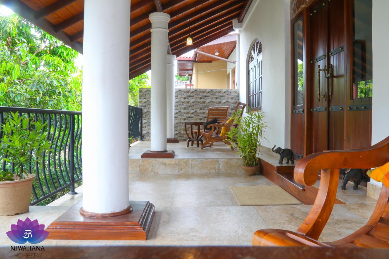 Nivahana Homestay Kandy Extérieur photo